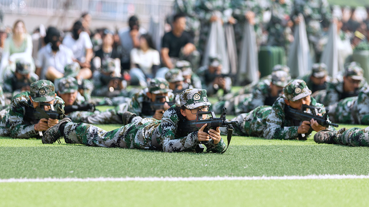 XCB_7007.jpg XCB_7007.jpg