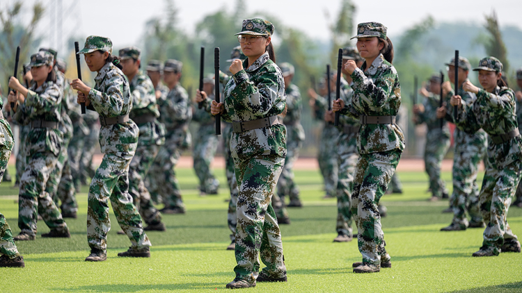 LJH_3516.jpg LJH_3516.jpg