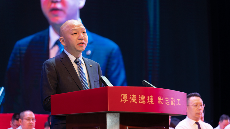 LJH_3876.jpg LJH_3876.jpg