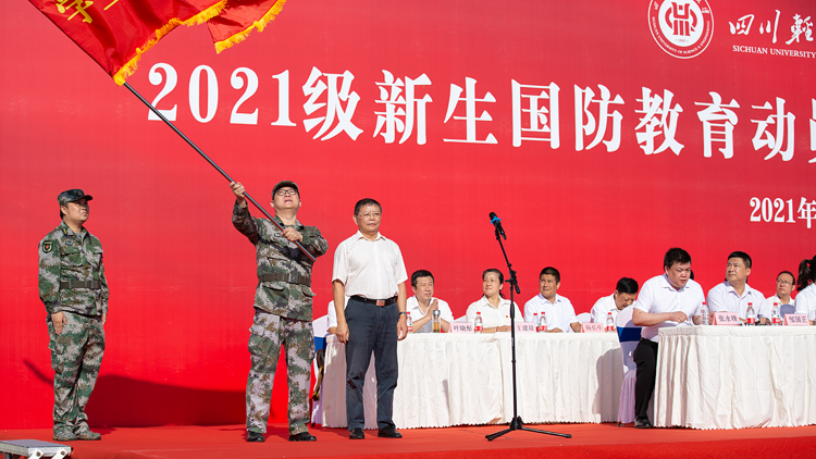 XCB_5095.jpg XCB_5095.jpg