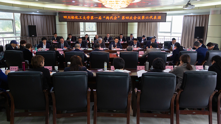 XCB_0893.jpg XCB_0893.jpg