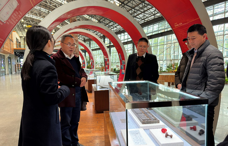 土木工程学院赴四川瑞云集团开展调研交流2.jpg 土木工程学院赴四川瑞云集团开展调研交流2.jpg