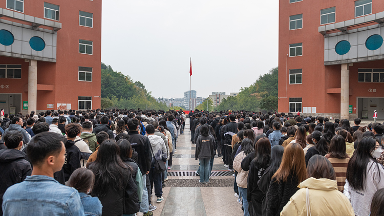 LJH_3942.jpg LJH_3942.jpg