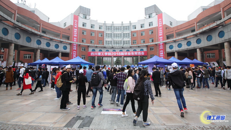 1M5A4674.JPG 1M5A4674.JPG