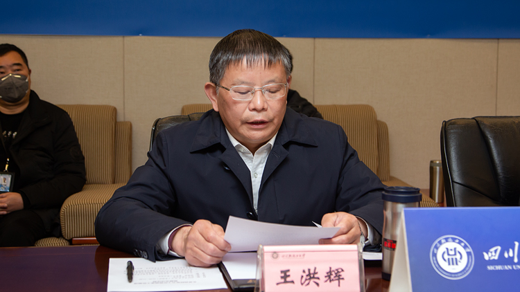 XCB_1692.jpg XCB_1692.jpg