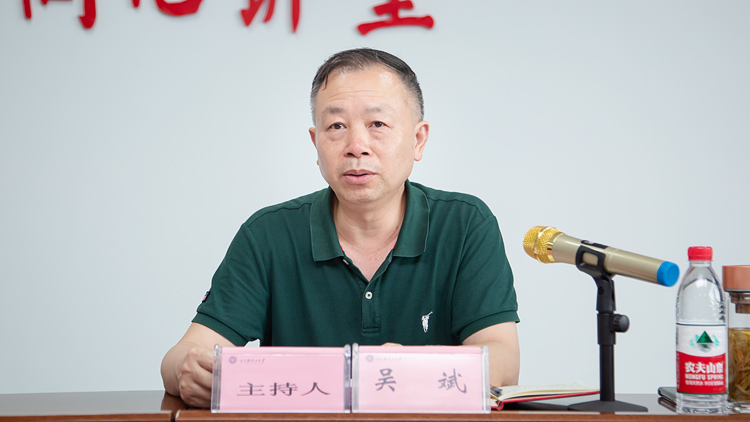 XCB_2844.jpg XCB_2844.jpg