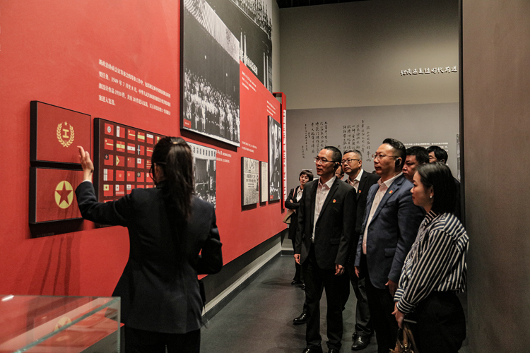 2M2A5519.jpg 2M2A5519.jpg