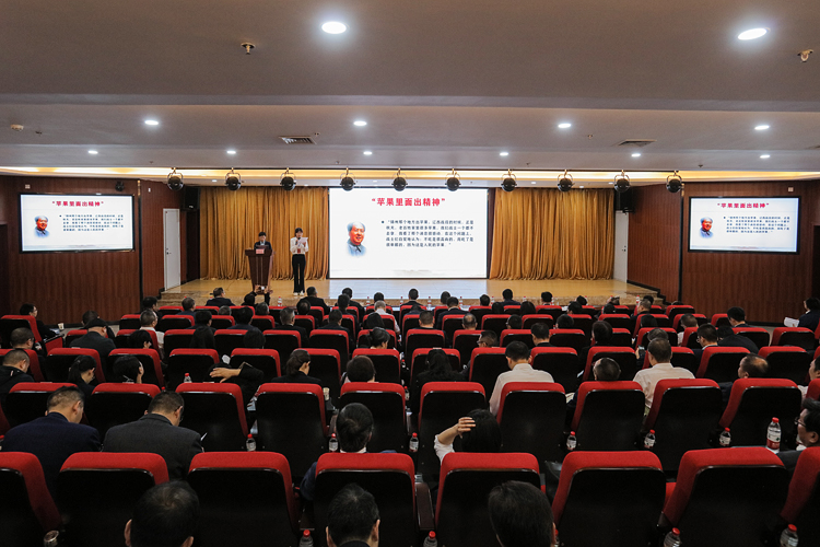 2M2A5658.jpg 2M2A5658.jpg