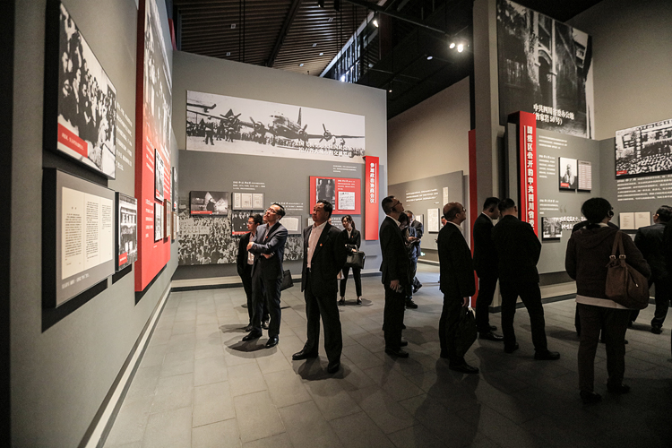 2M2A5500.jpg 2M2A5500.jpg