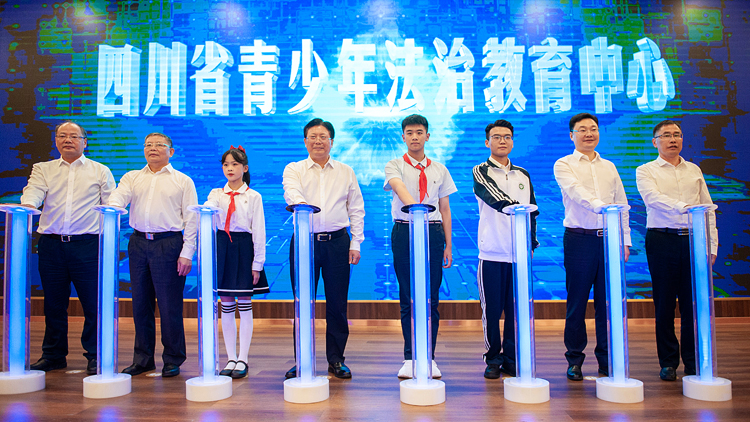 2.25-2.jpg 2.25-2.jpg