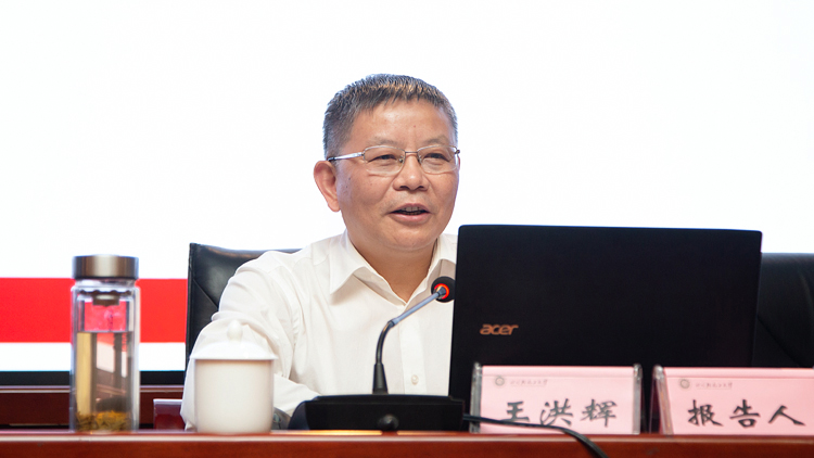 XCB_9748.jpg XCB_9748.jpg