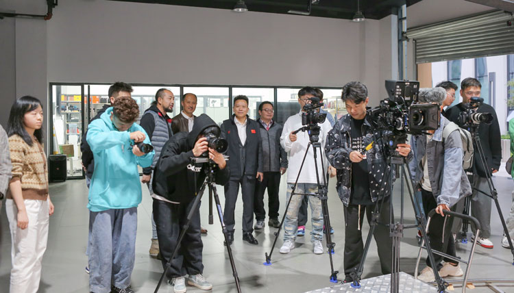 微信图片_20211027101805.jpg 微信图片_20211027101805.jpg