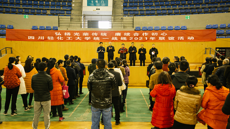 XCB_8417.jpg XCB_8417.jpg