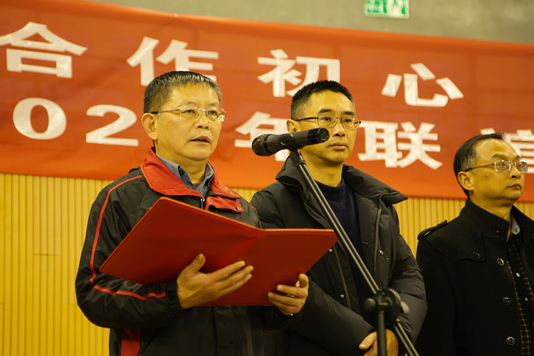 XCB_8406.jpg XCB_8406.jpg