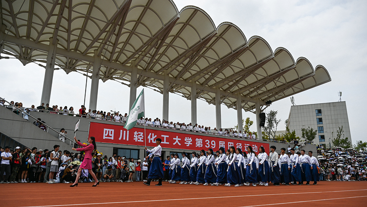 LJH_9628.jpg LJH_9628.jpg