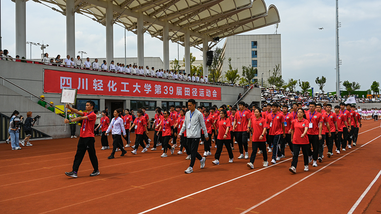 LJH_9588.jpg LJH_9588.jpg