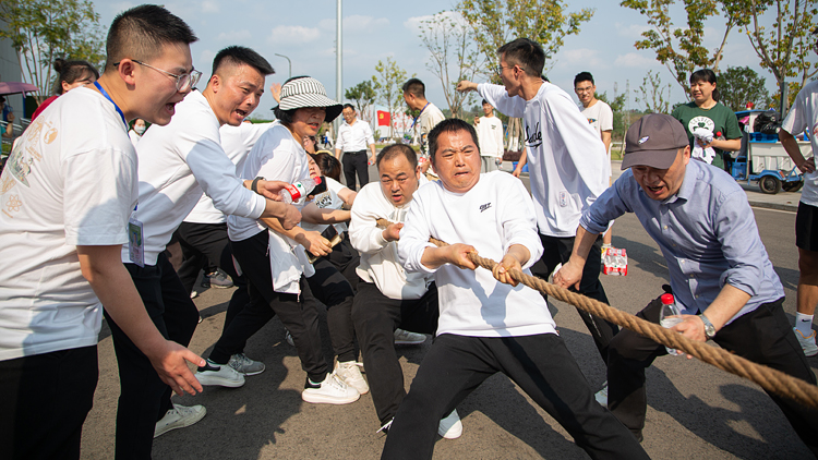 XCB_4331.jpg XCB_4331.jpg