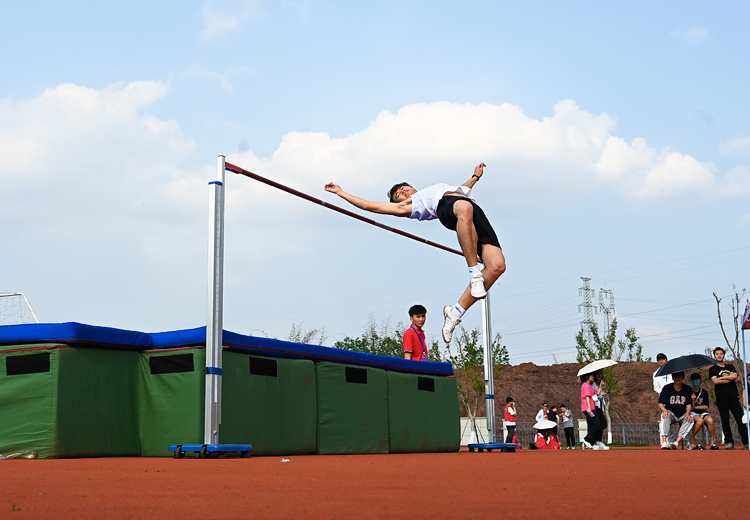 LJH_0439.jpg LJH_0439.jpg