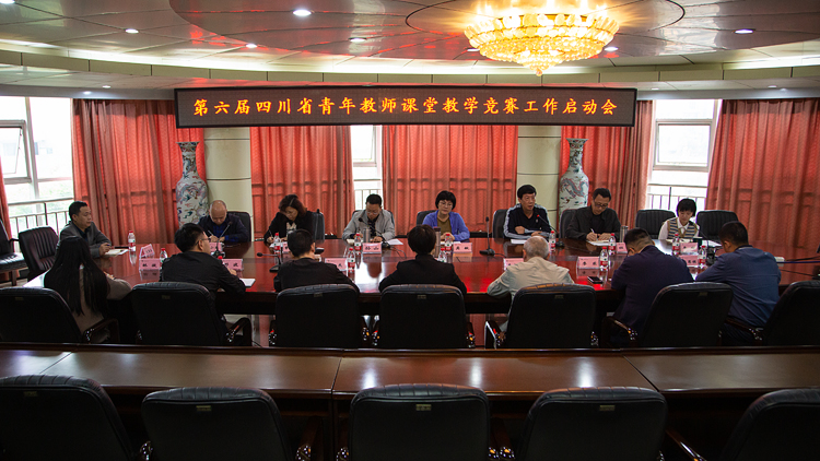 XCB_8282.jpg XCB_8282.jpg