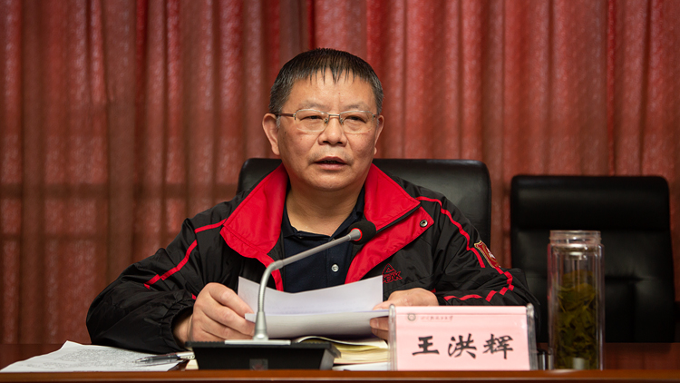 XCB_6323.jpg XCB_6323.jpg