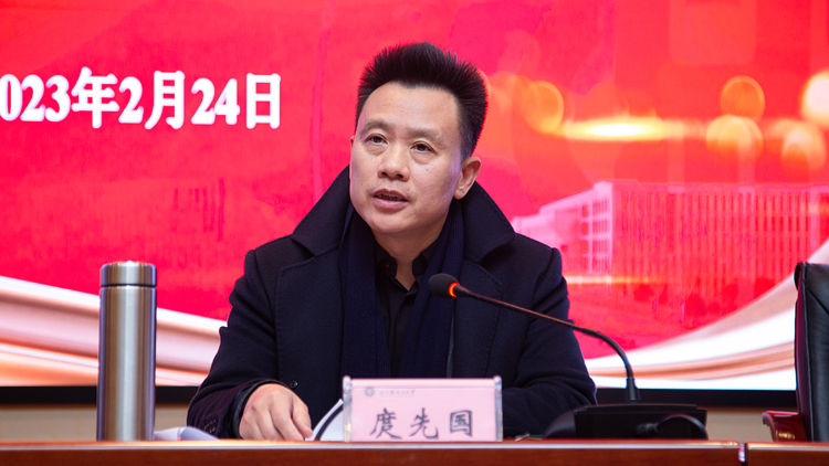 XCB_9148.jpg XCB_9148.jpg