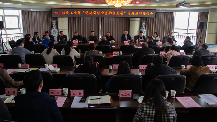 XCB_9897.jpg XCB_9897.jpg