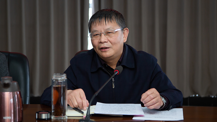 XCB_9889.jpg XCB_9889.jpg