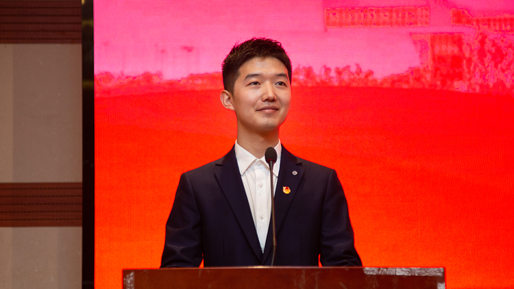 XCB_5435.jpg XCB_5435.jpg