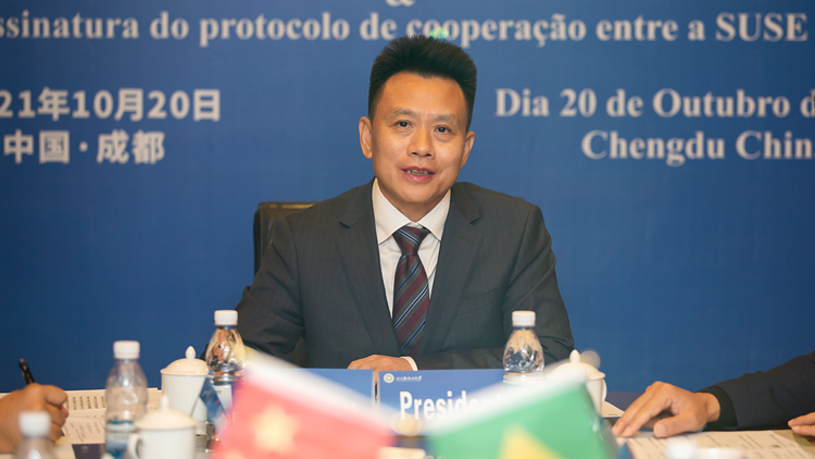 750-11.jpg 750-11.jpg