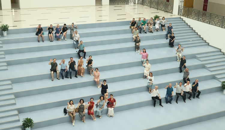 宜宾校区1.jpg 宜宾校区1.jpg