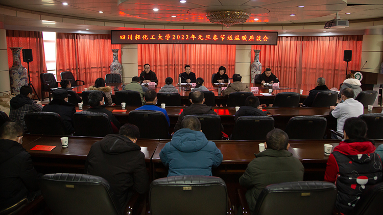 XCB_9328.jpg XCB_9328.jpg