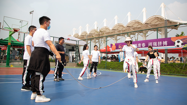 XCB_0928.jpg XCB_0928.jpg