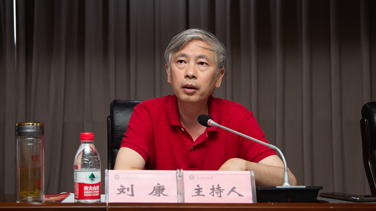 XCB_2754.jpg XCB_2754.jpg