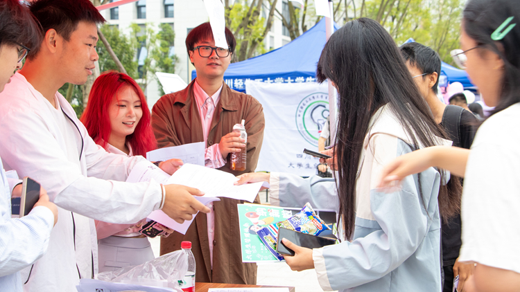 IMG_1032.jpg IMG_1032.jpg