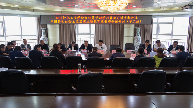 XCB_1000.jpg XCB_1000.jpg