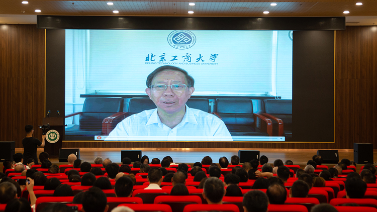 XCB_0639.jpg XCB_0639.jpg