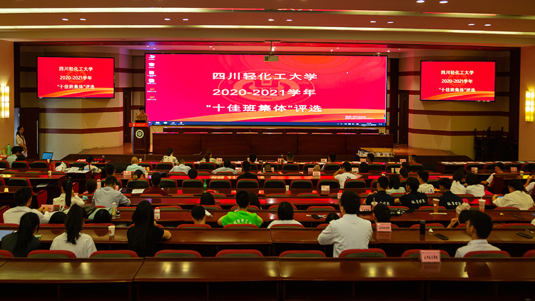 XCB_6413.jpg XCB_6413.jpg