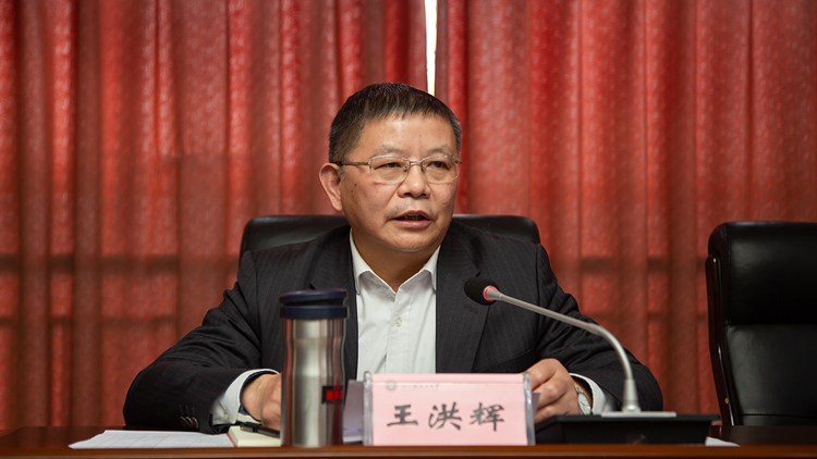 XCB_6036.jpg XCB_6036.jpg