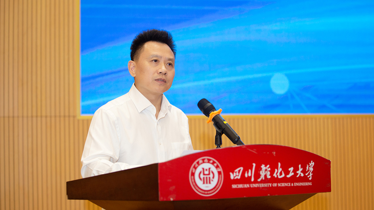 XCB_0354.jpg XCB_0354.jpg