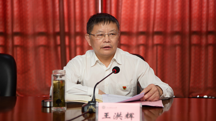 XCB_6485.jpg XCB_6485.jpg