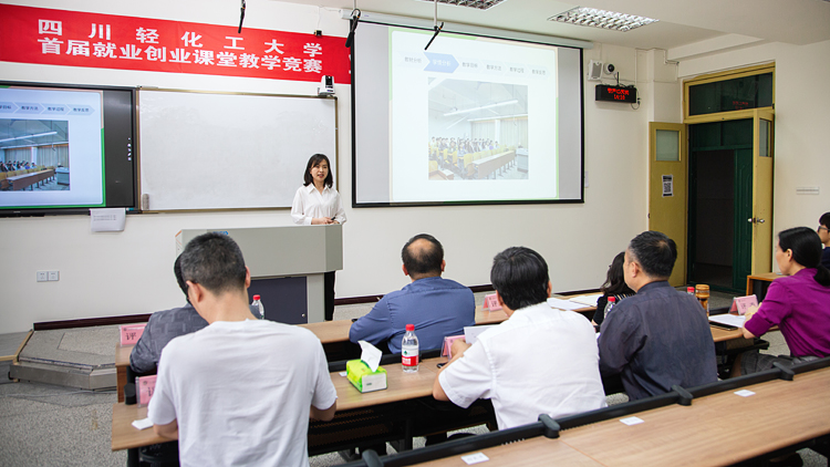 XCB_9966.jpg XCB_9966.jpg