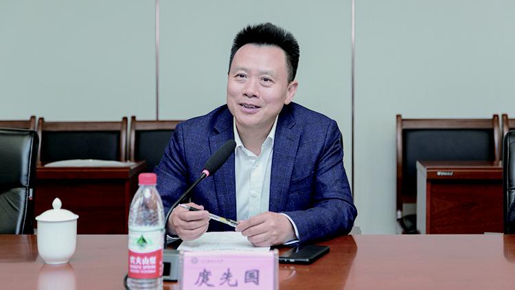 XCB_0027.jpg XCB_0027.jpg