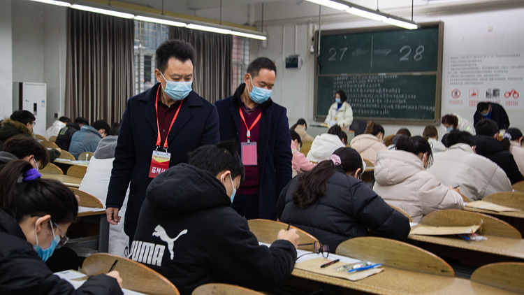 XCB_9027.jpg XCB_9027.jpg