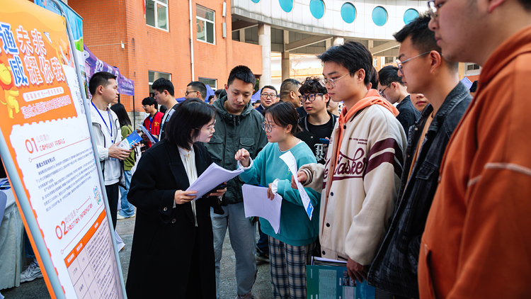 XCB_0439.jpg XCB_0439.jpg