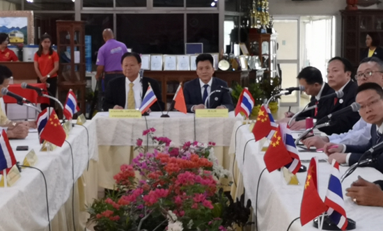 02 庹先国校长率团访问泰国童颂市政府和部分高校.jpg