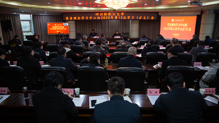 XCB_8330.jpg XCB_8330.jpg