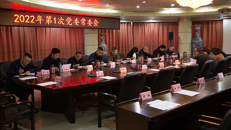 XCB_9643.jpg XCB_9643.jpg