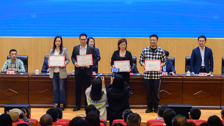 YAM_0573.jpg YAM_0573.jpg