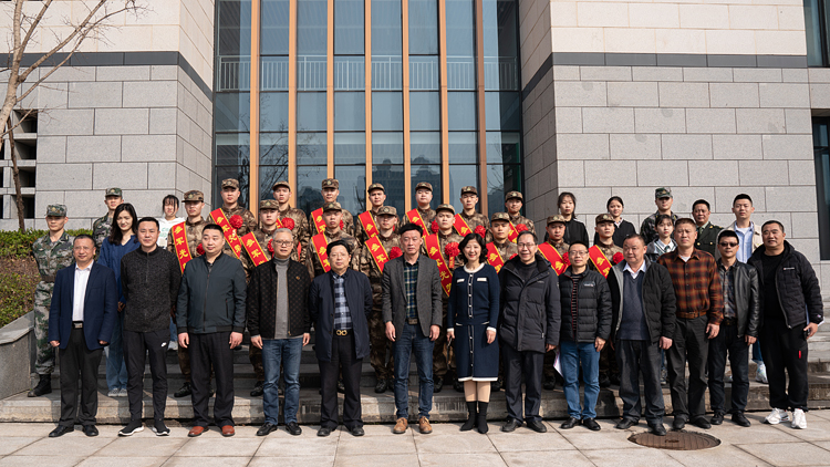 WZH07311.jpg WZH07311.jpg