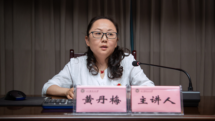 XCB_0218.jpg XCB_0218.jpg